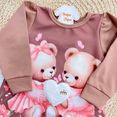 Vestido Manga Longa Ursinhas com Coração de Pelinho - Marrom